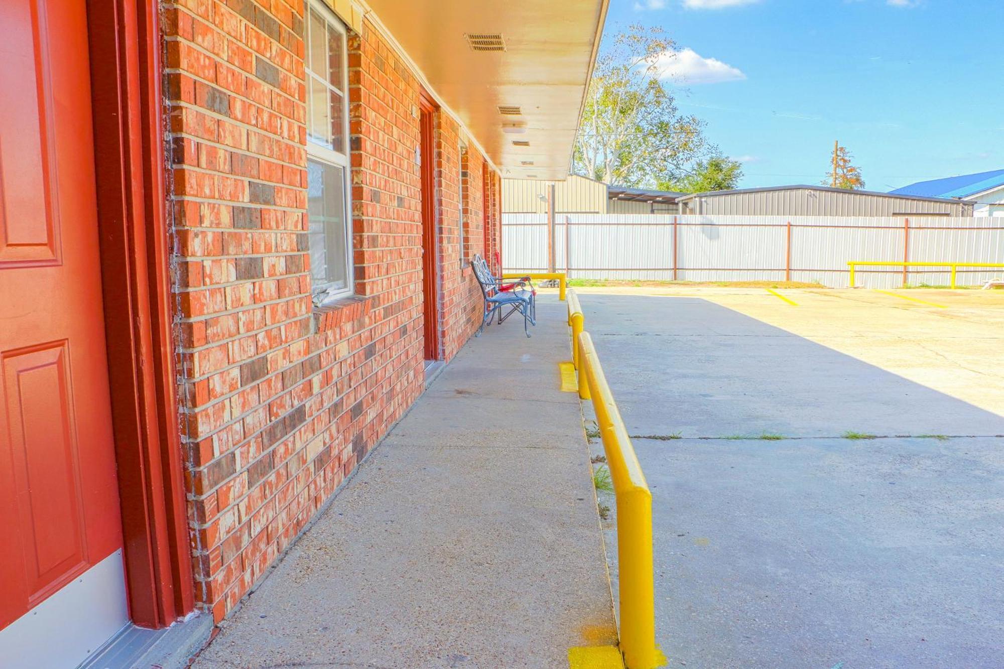 Economy Inn By Oyo Lockport Near Houma Екстер'єр фото